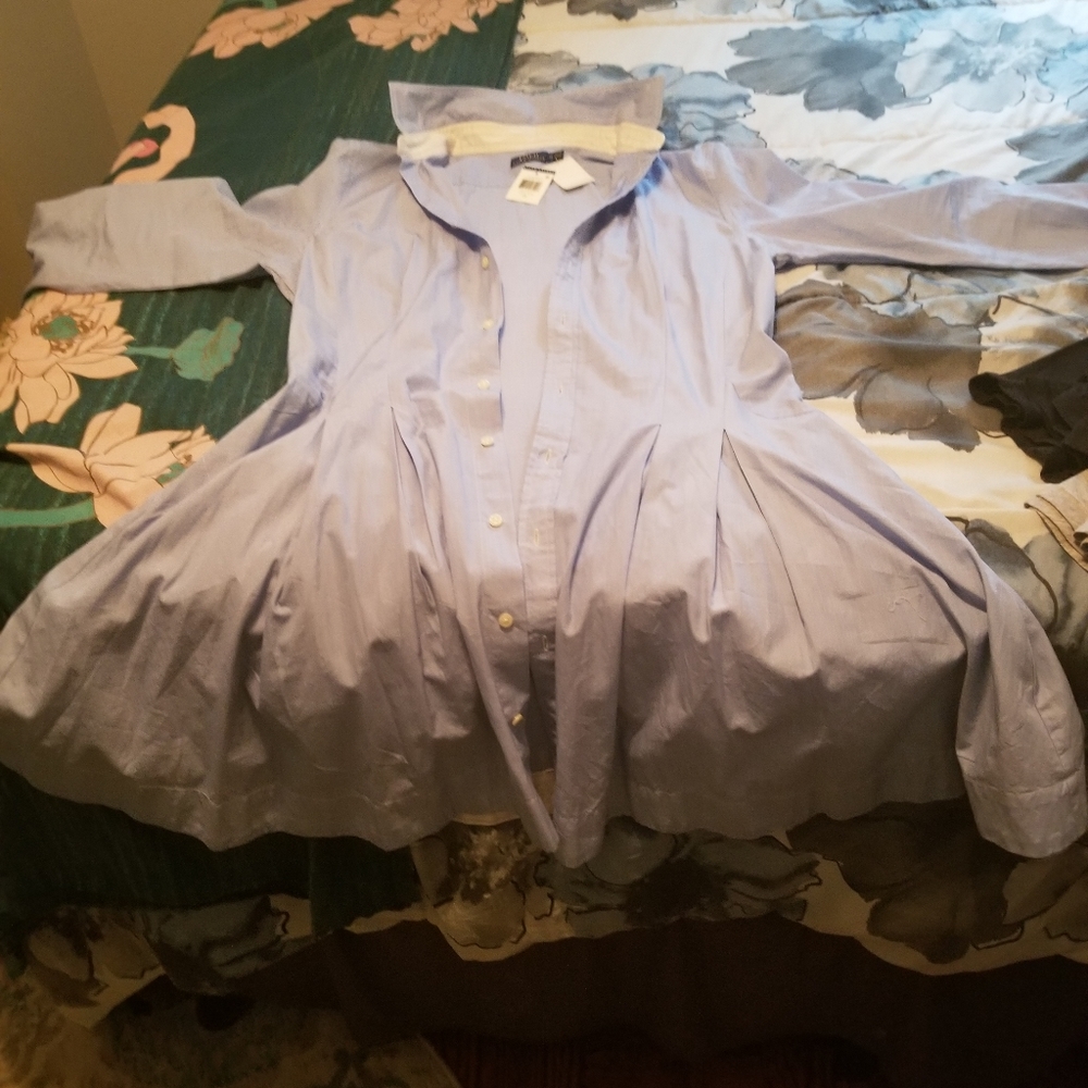 Polo Ralph Lauren  fit and flare style dress w/pockets.